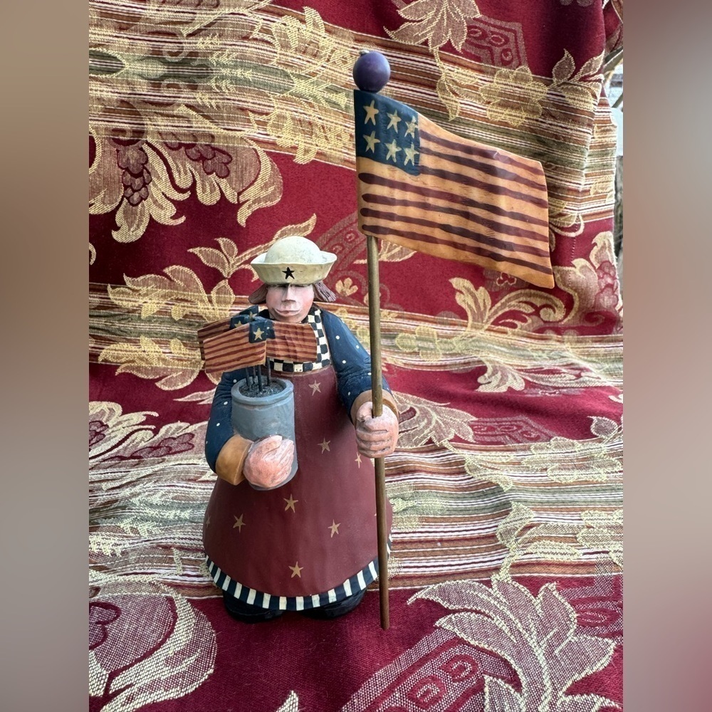Willieraye Studio WW1329 Americana Girl w/Flags